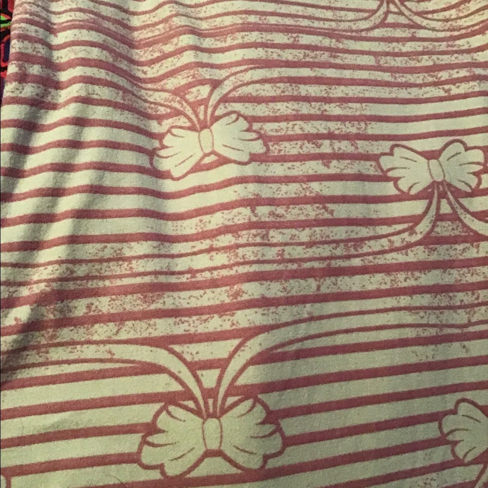 Rare Lularoe Bow Leggings